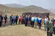 برگزاری اردوی جهاد دامپزشکی در مناطق عشایری جوجه حیدر بخش اشترینان شهرستان بروجرد