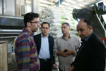 بازدید مدیرکل دامپزشکی استان لرستان از کارخانه تولید خوراک آماده دام وطیور شهرستان بروجرد