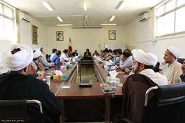 جلسه توجیهی ناظرین شرعی وبهداشتی کشتارگاههای طیور 