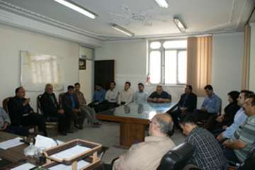 دیدارمدیرکل دامپزشکی لرستان بارئیس وکارکنان شبکه دامپزشکی شهرستان خرم آباد