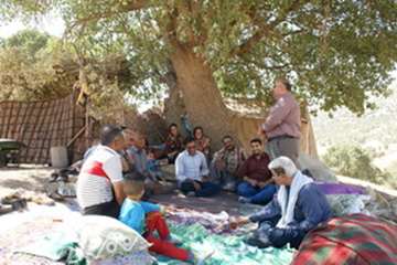 برگزاری دوره آموزشی وترویجی باعنوان بیماری های مشترک درمنطقه عشایری دره نصب