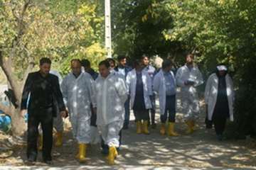 بازدید مدیر کل دفتر بهداشت و مدیریت بیماریهای آبزیان سازمان دامپزشکی کشور و مدیر کل دامپزشکی استان ل