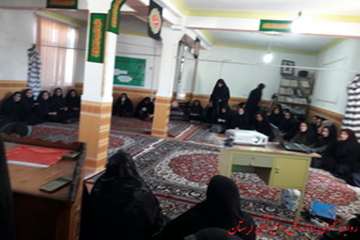 برگزاری کلاس آموزشی وترویجی آنفلوانزای فوق حادپرندگان درشهرستان دلفان