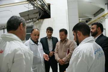 بازدید شبانه مدیرکل دامپزشکی استان لرستان از کشتارگاه پاک مرغ شهرستان الشتر