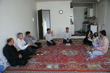 دیداردکترتوکلی مدیرکل دامپزشکی استان لرستان از خانواده های بی بضاعت