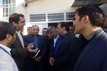 بازدید استاندار وهیات همراه ومدیرکل دامپزشکی لرستان از شرکت بسته بندی پای مرغ کوهدشت