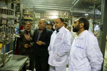 بازدیدشبانه مدیرکل دامپزشکی لرستان از کشتارگاه ماکیان دورود