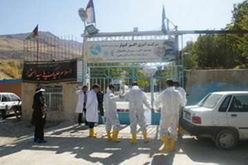 بازدید مدیر کل دفتر بهداشت و مدیریت بیماریهای آبزیان سازمان دامپزشکی کشور و مدیر کل دامپزشکی استان ل