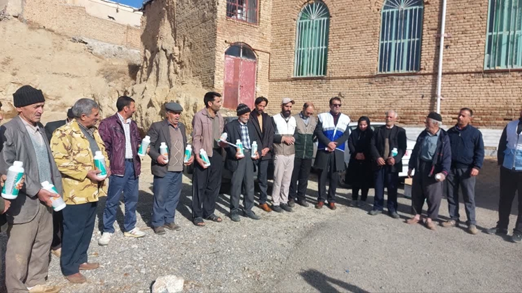 برگزاری اردوی جهاد دامپزشکی در روستای قلعه محمد ضیاء بروجرد