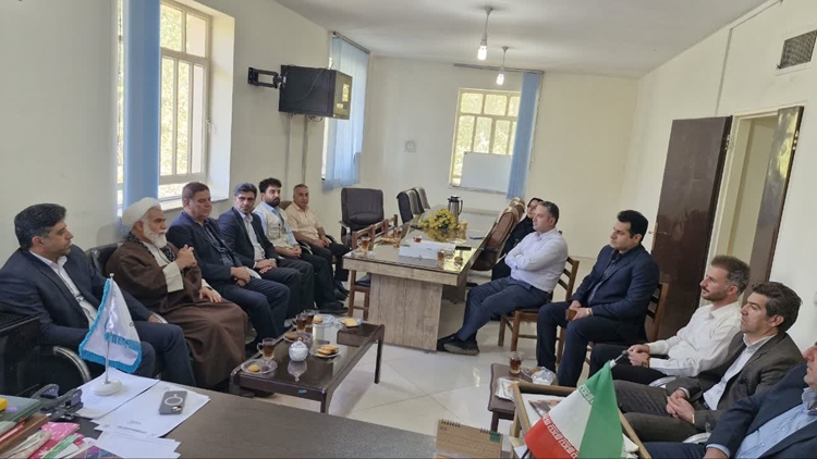 تقدیر رئیس جهاد کشاورزی و دفتر ولی فقیه از دامپزشکی الشتر