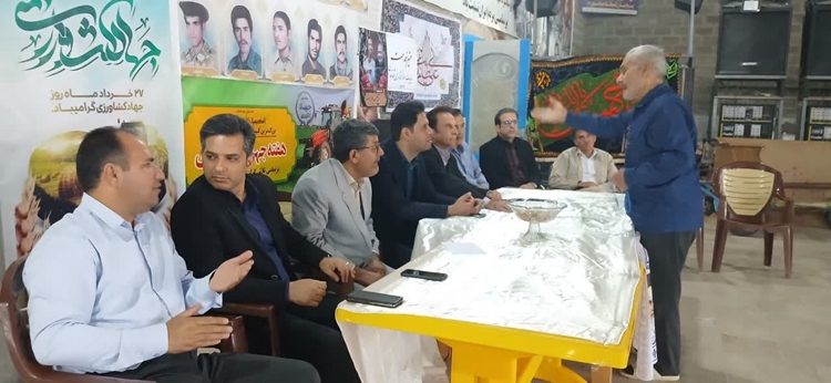 برگزاری میز خدمت دامپزشکی در مصلی نماز جمعه دورود